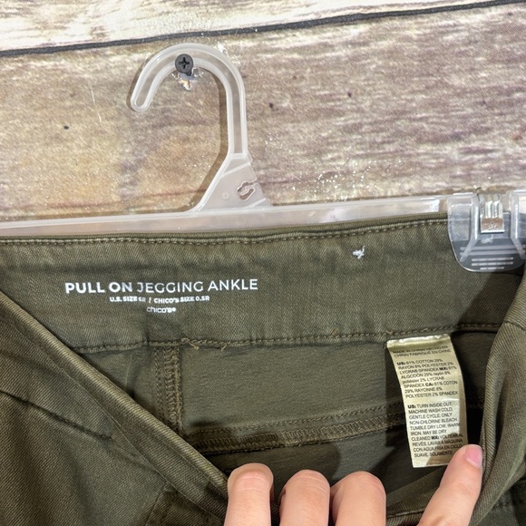Chico’s Jeans Pull On Jegging Ankle 6 Olive Green Women's 0.5R High Rise Stretch - Picture 4 of 5